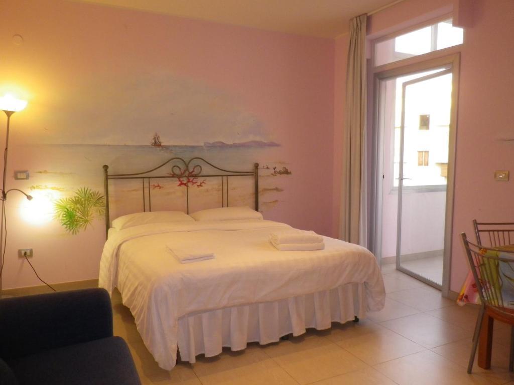 Elisart Guest House Alghero Pokoj fotografie
